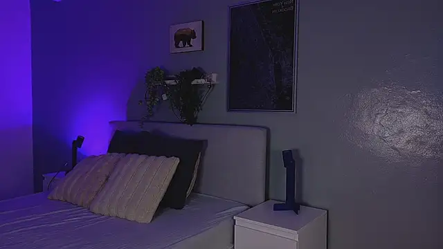 KeendraFox  online show from March 20, 10:16 am