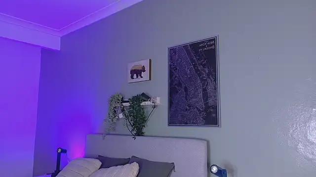 KeendraFox  online show from March 27, 10:16 am