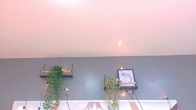 KeendraFox  online show from September 19, 7:18 pm