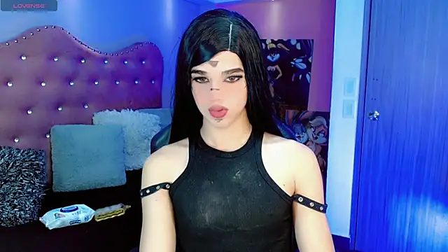 Snapshot of Sophia_Stonee chatting on October 11, 11:11 am Sophia Stonee online show from October 11, 11:11 am