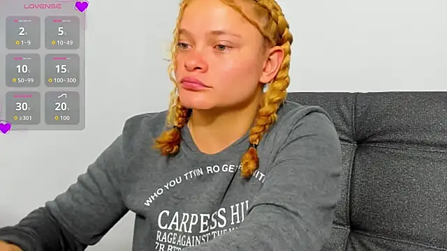 Cherrysweetyx online show from February 9, 12:36 pm