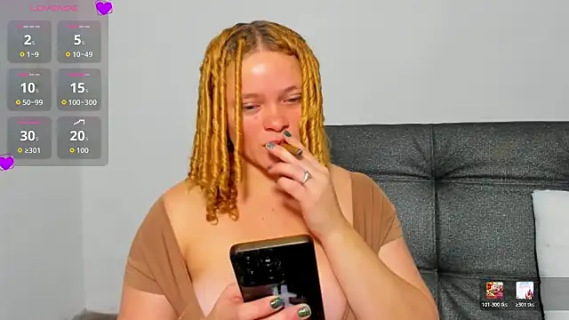 Cherrysweetyx online show from March 7, 12:10 pm