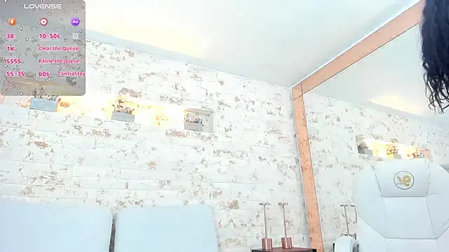 grace daviss online show from December 5, 10:58 am