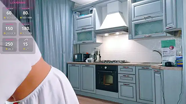 OnlyForYou  online show from October 4, 3:19 am