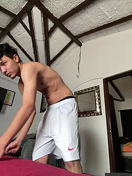 El awo  online show from April 7, 5:15 pm