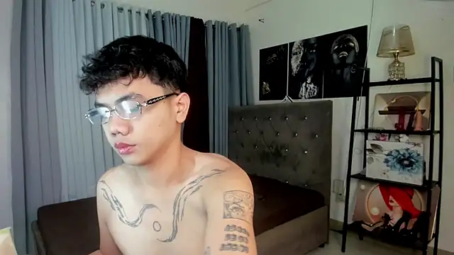 UncensoredCock online show from October 25, 4:40 pm