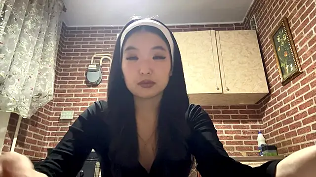 EmmaLeexth online show from November 11, 2:34 pm