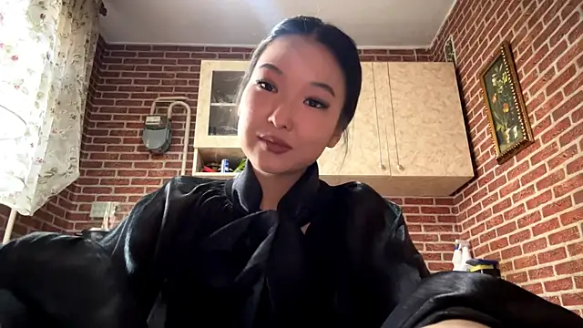 EmmaLeexth online show from March 20, 11:33 am