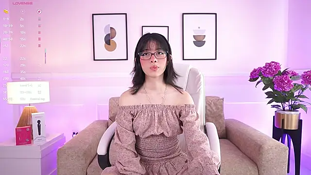 Snapshot of BillieBrownn chatting on February 7, 7:11 pm BillieBrownn online show from February 7, 7:11 pm