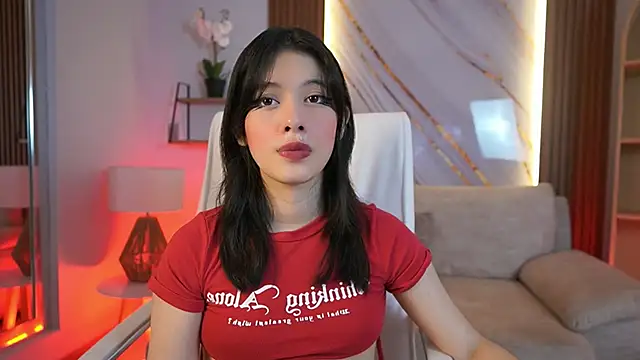BillieBrownn online show from June 4, 7:07 pm