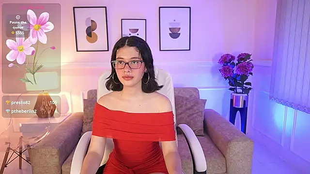 BillieBrownn online show from September 26, 7:10 pm
