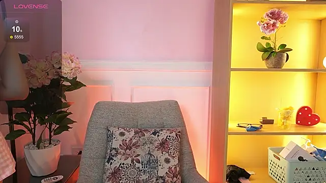 BillieBrownn online show from March 13, 7:08 pm