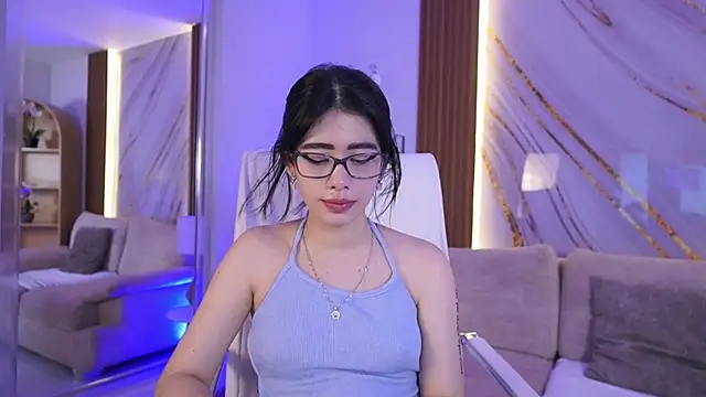 BillieBrownn online show from May 9, 7:06 pm