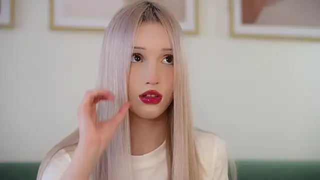 Laura Obsidian online show from September 30, 7:47 am