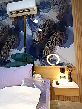 Anabacker01 online show from March 18, 1:02 pm