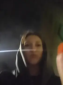 laradoom online show from November 7, 5:12 am