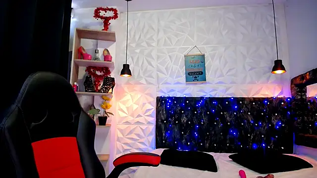 Amy dl online show from January 10, 12:44 pm