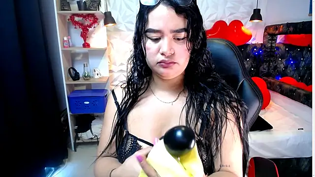 Amy dl online show from February 17, 12:35 pm