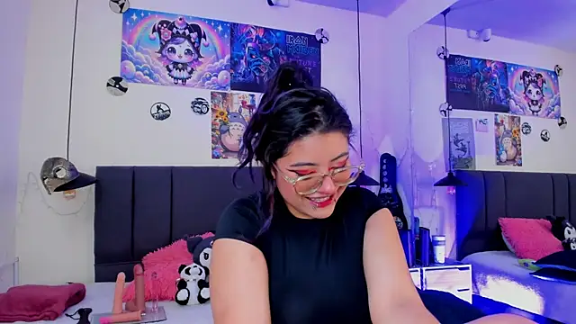 SabrinaV  online show from June 16, 11:21 am