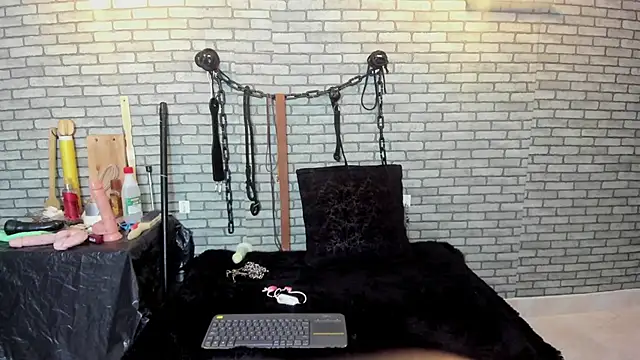 Snapshot of BDSM_MEDUZA chatting on November 15, 12:53 pm BDSM MEDUZA online show from November 15, 12:53 pm