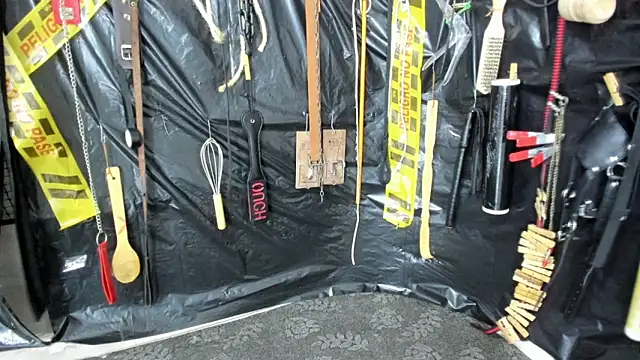 BDSM MEDUZA online show from April 6, 1:23 am