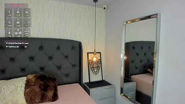 JULIETABONET online show from April 10, 12:45 pm