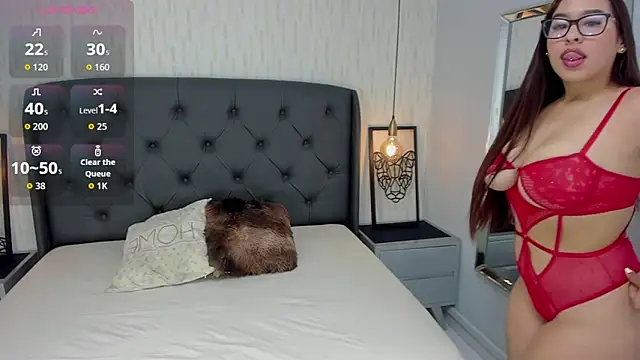 JULIETABONET online show from March 30, 12:28 pm