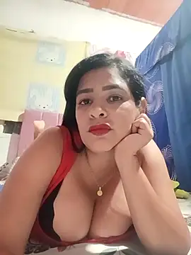 Snapshot of Hugueboobs_chantall_ chatting on September 25, 8:15 pm Hugueboobs chantall online show from September 25, 8:15 pm