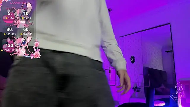 meganandtylerr19 online show from November 30, 12:17 pm