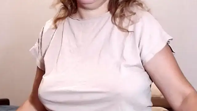 Snapshot of NastyAssxx chatting on July 4, 7:48 am NastyAssxx online show from July 4, 7:48 am
