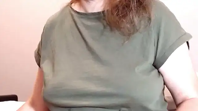 Snapshot of NastyAssxx chatting on June 4, 9:36 am NastyAssxx online show from June 4, 9:36 am