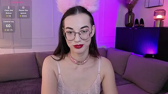 EmmaJakson online show from September 27, 2:12 pm