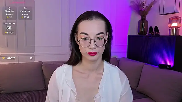 EmmaJakson online show from September 23, 2:35 pm