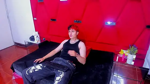 Snapshot of ANLLELOAndANGELA chatting on September 27, 2:01 pm ANLLELOAndANGELA online show from September 27, 2:01 pm