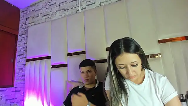 ANLLELOAndANGELA online show from May 18, 4:45 pm