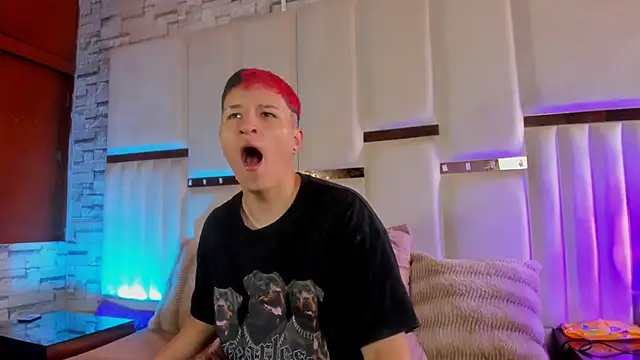 ANLLELOAndANGELA online show from January 19, 3:38 pm