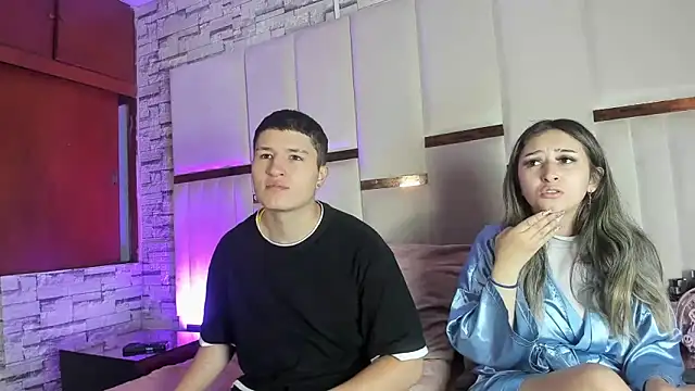 ANLLELOAndANGELA online show from May 4, 4:32 pm