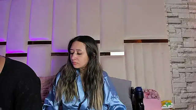 Snapshot of ANLLELOAndANGELA chatting on June 9, 5:14 pm ANLLELOAndANGELA online show from June 9, 5:14 pm