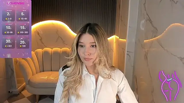 Emma1 b  online show from October 2, 8:23 pm
