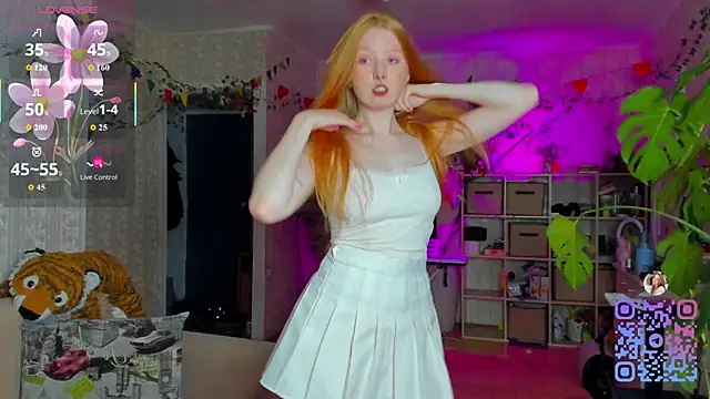 RitaSweety18 online show from June 17, 8:52 pm