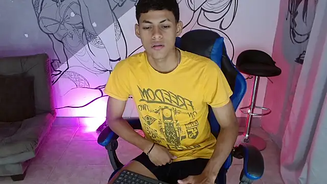 deivid bigcock1 online show from November 16, 12:37 am