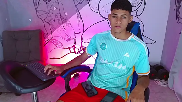 deivid bigcock1 online show from February 24, 12:22 am