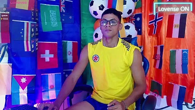 deivid bigcock1 online show from June 16, 1:27 am