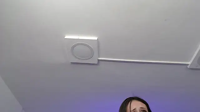 Emily Swiftt online show from October 7, 7:04 pm