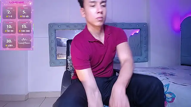 Andrew Thomas  online show from November 2, 4:06 am