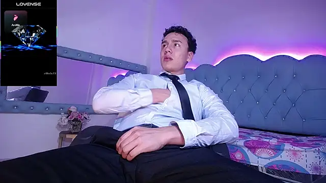 Andrew Thomas  online show from October 29, 3:05 am