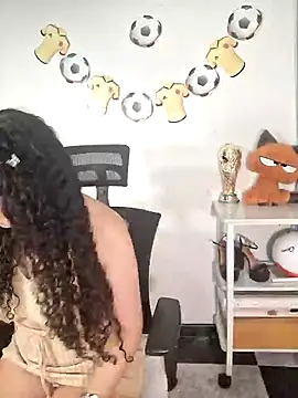 Snapshot of Lina_444 chatting on July 9, 10:15 am Lina 444 online show from July 9, 10:15 am