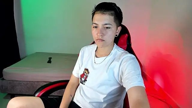 Snapshot of nicocoox chatting on October 30, 1:48 am nicocoox online show from October 30, 1:48 am