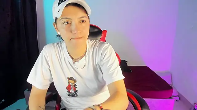 Snapshot of nicocoox chatting on February 12, 2:11 am nicocoox online show from February 12, 2:11 am