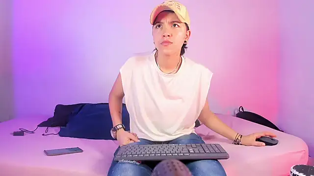 Snapshot of nicocoox chatting on February 1, 3:54 pm nicocoox online show from February 1, 3:54 pm